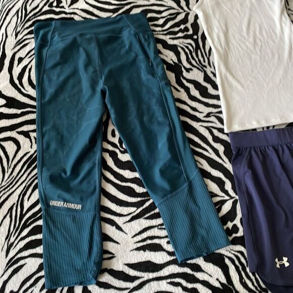Bundle set of 4 women’s under armour pants, leggings, skirt tank top gym outfit - Picture 8 of 16